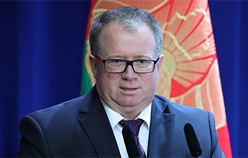 Лукашэнка зняў з пасады кіраўніка «Белкаапсаюза»